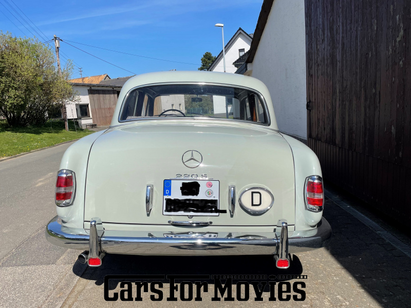 CarsForMovies | Mercedes Benz 220S 1957 Deutschland Grün Grau Einsatzfahrzeug Limousine Nordrhein-Westfalen 6257 